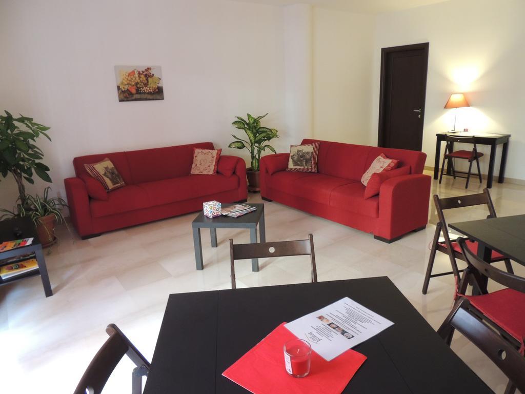 Hotel Domus Taranto Unica Sede Chambre photo